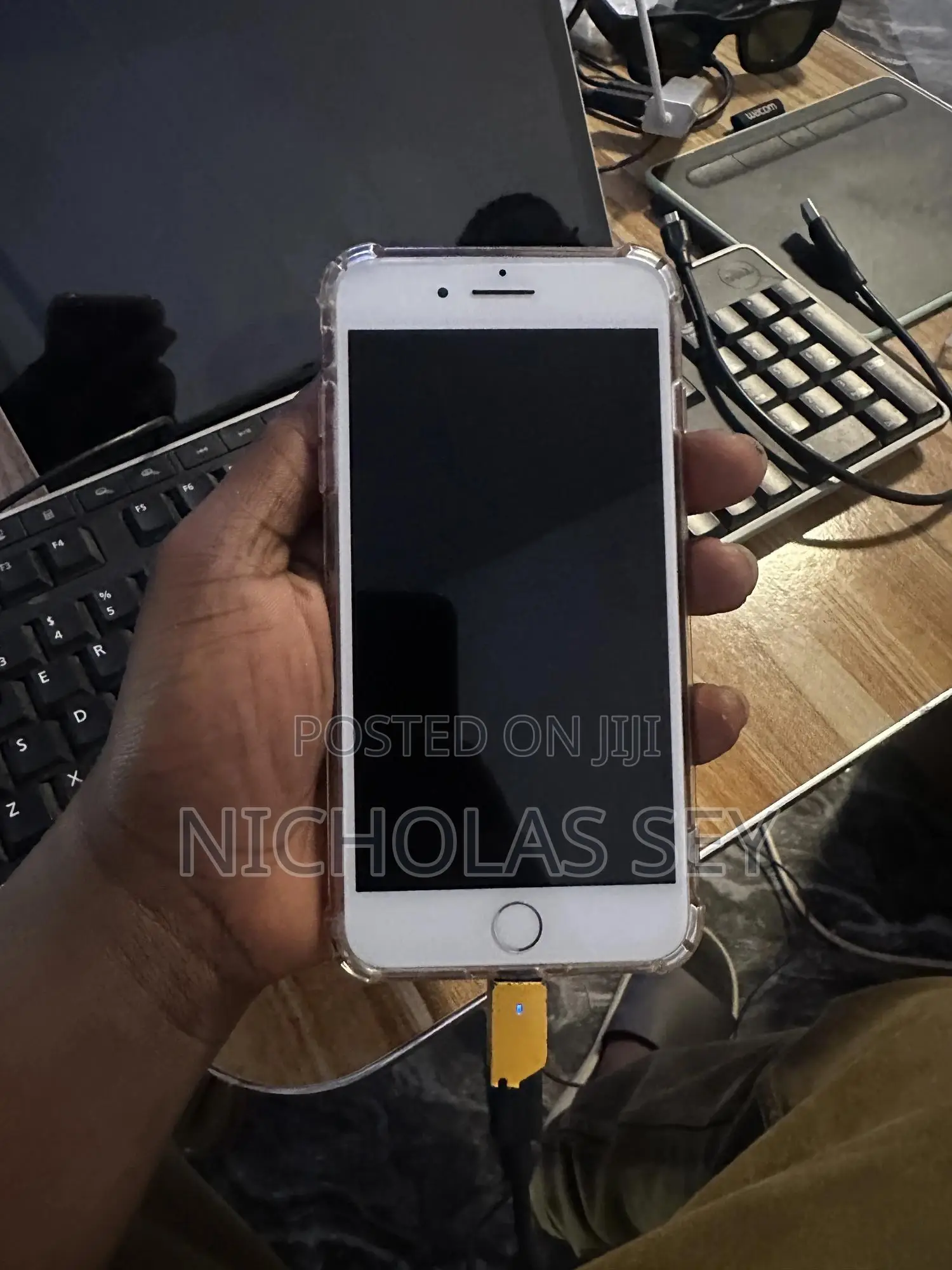 Apple iPhone 7 Plus 128 GB Red