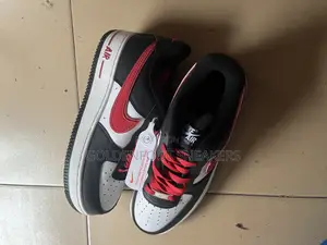Nike Air Force