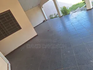 2bdrm Mansion in 2 Bedroom Self, Tema Metropolitan for rent