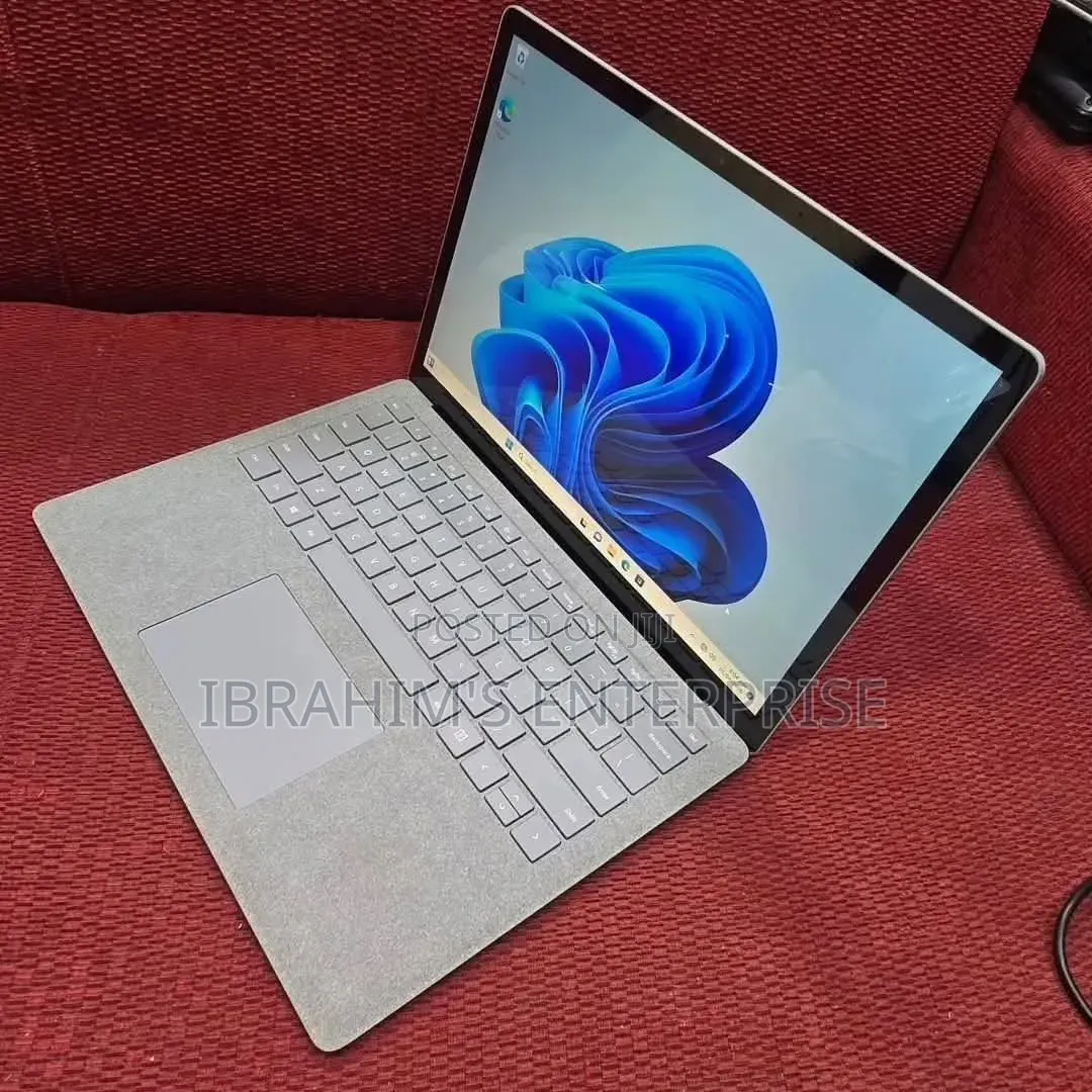 New Laptop Microsoft Surface Laptop 3 16GB Intel Core i7 SSD 256GB