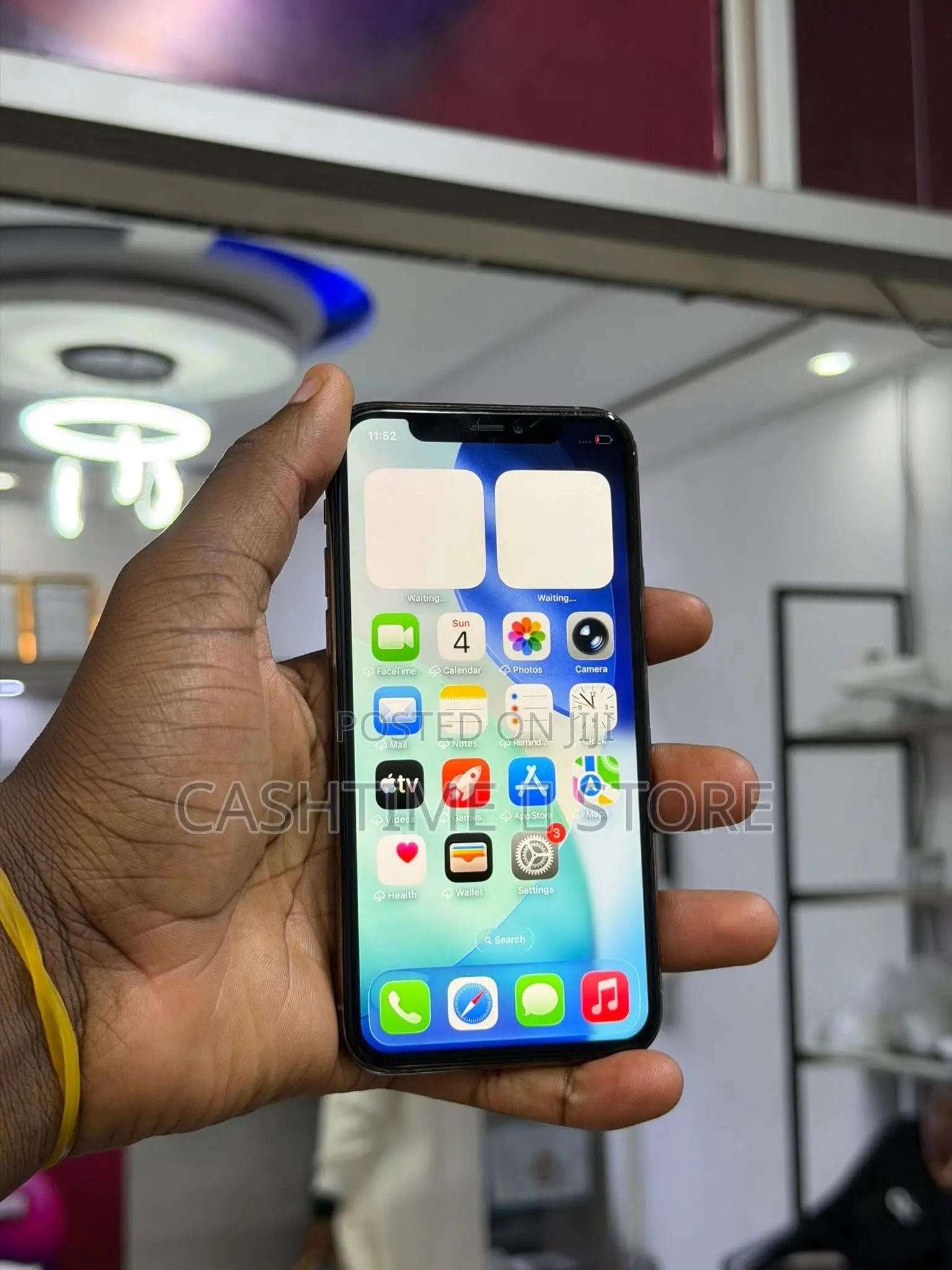 Apple iPhone 11 Pro 64 GB Gold