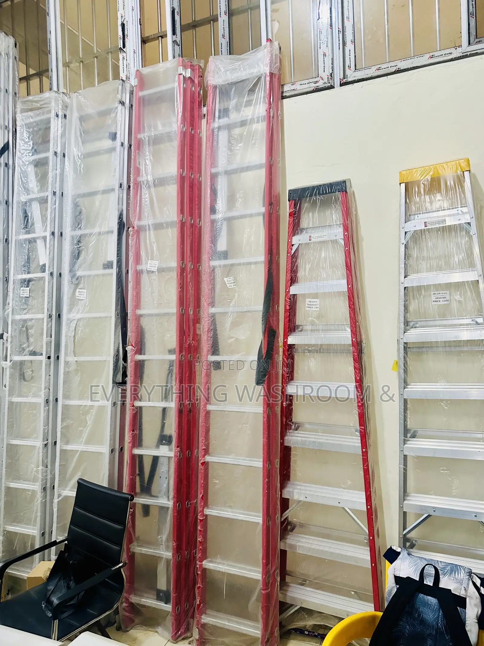 Fiberglass 12x2 Extension Ladder Heavy Duty_ Electrician Ladder 12x2