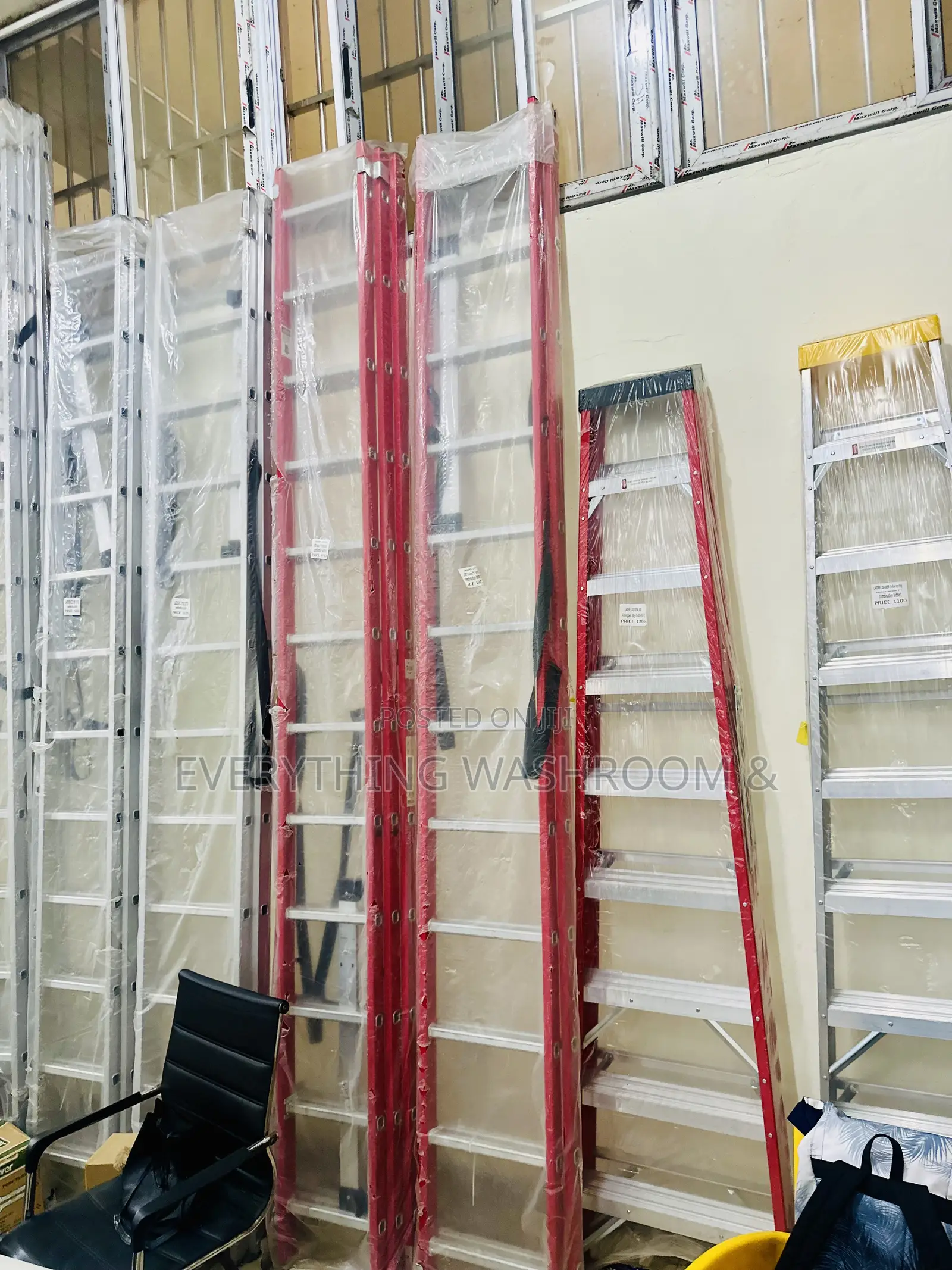 Fiberglass 12x2 Extension Ladder Heavy Duty_ Electrician Ladder 12x2
