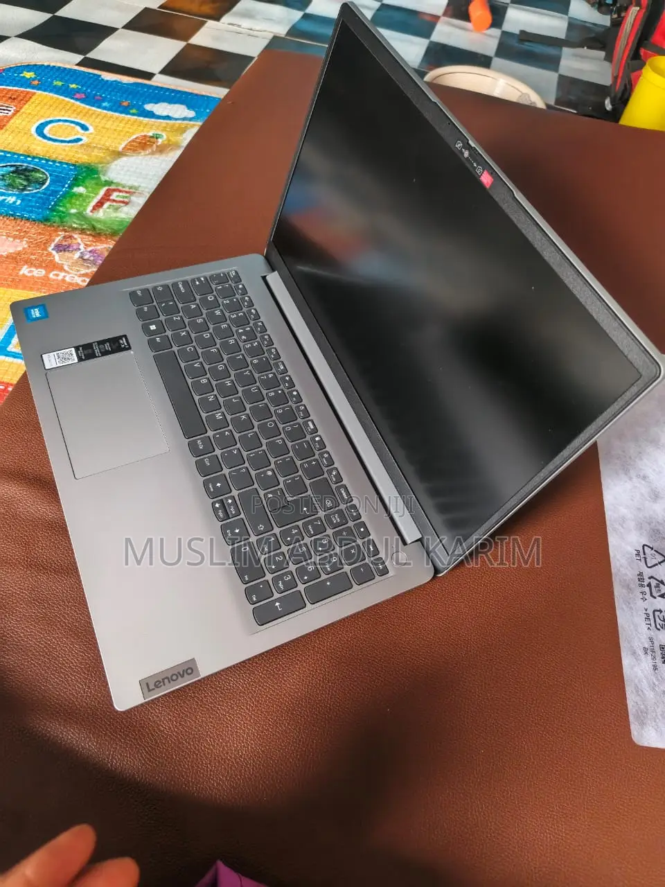 New Laptop Lenovo IdeaPad 1 8GB Intel SSD 256GB