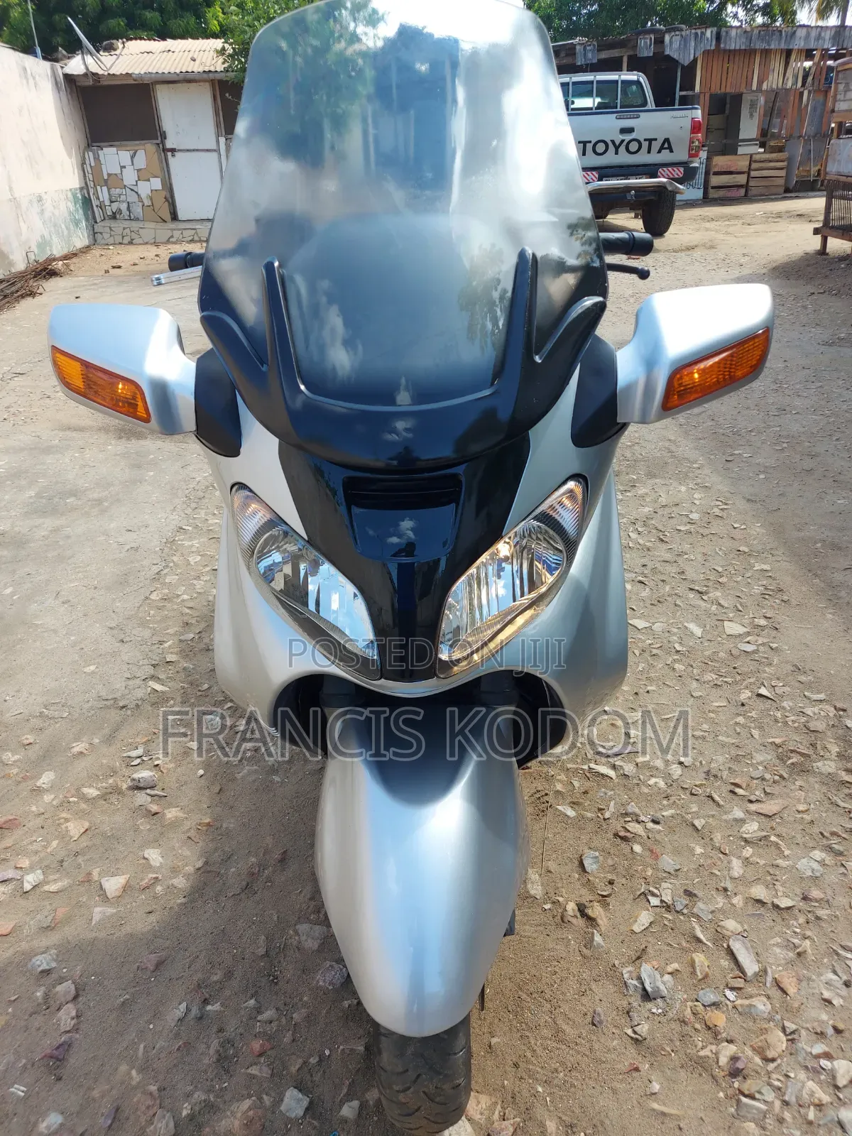 Suzuki Burgman 2017 Silver