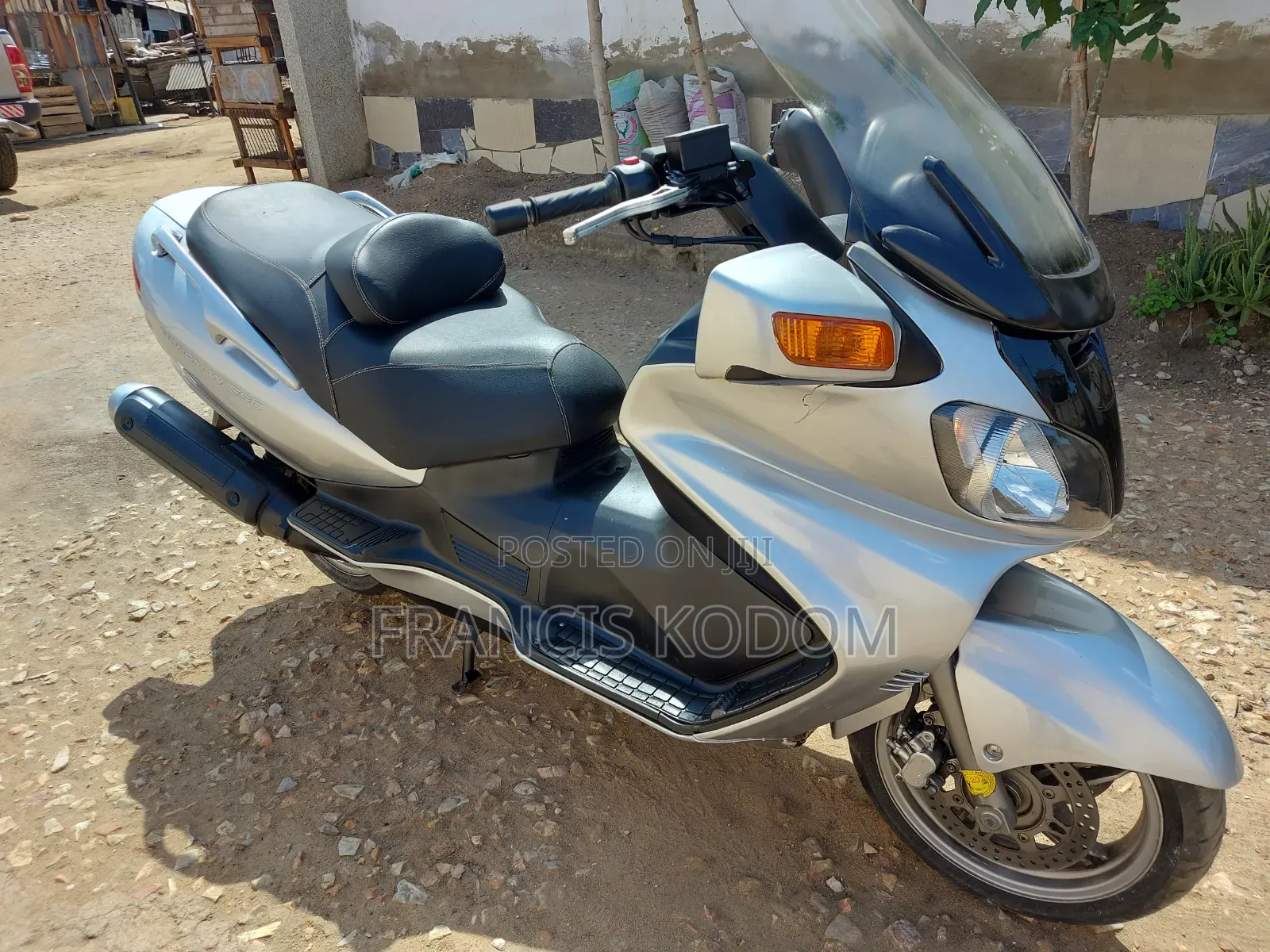 Suzuki Burgman 2017 Silver
