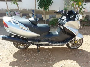 Suzuki Burgman 2017 Silver