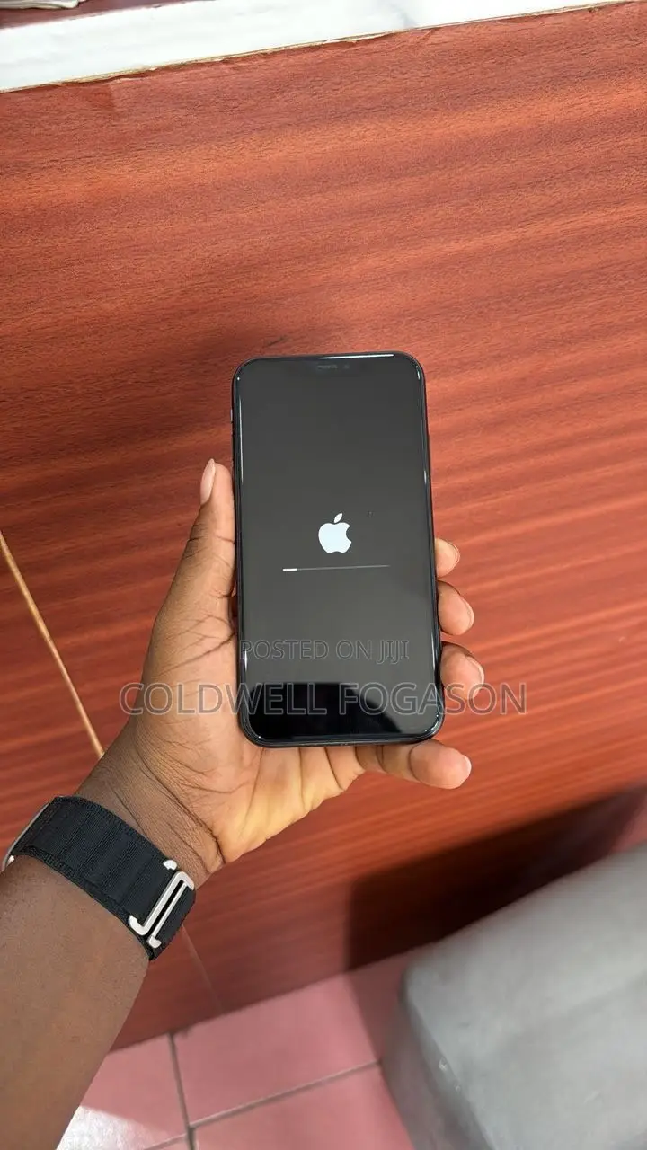 Apple iPhone 11 128 GB Black