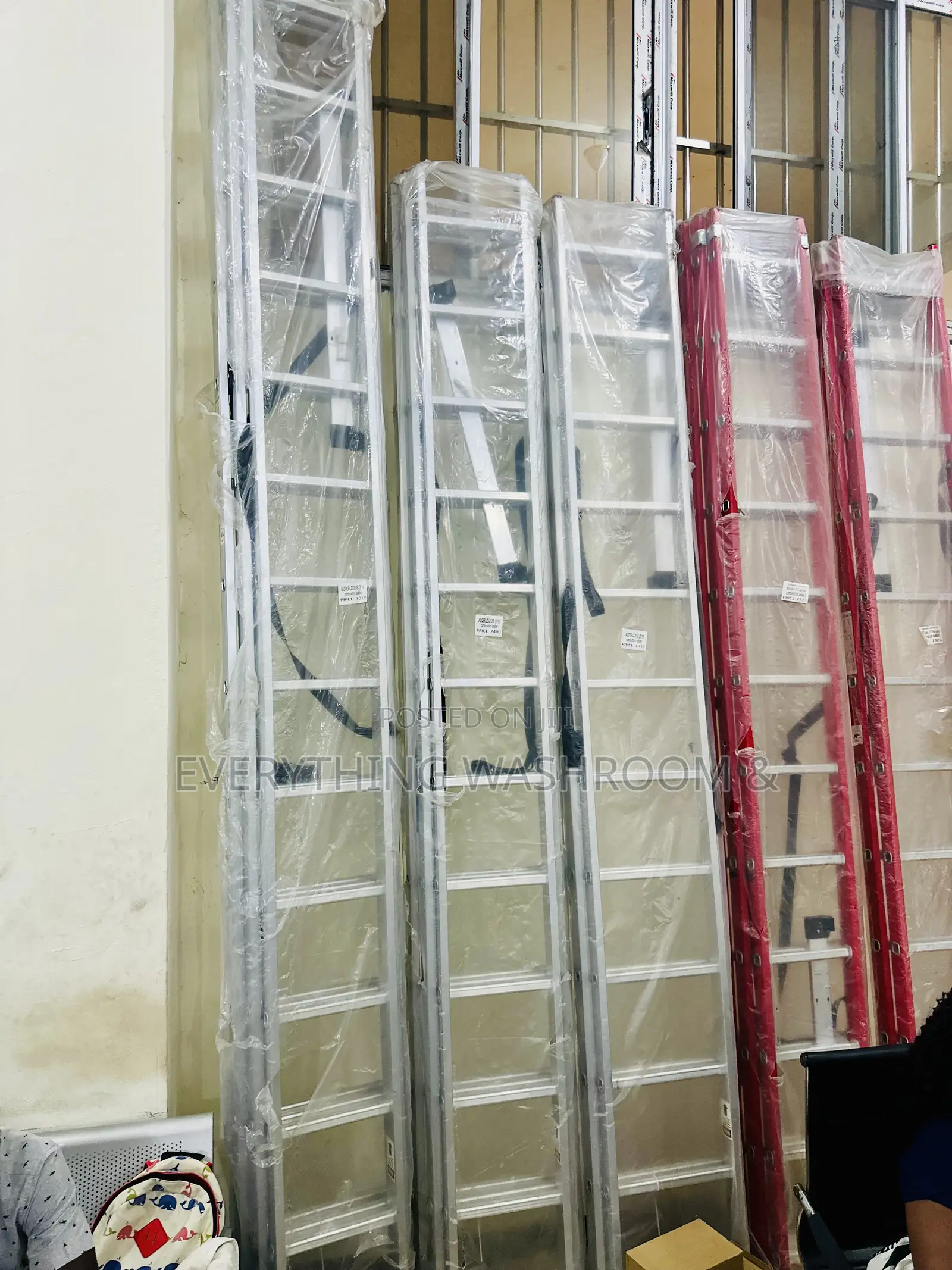 Brand New Aluminum Extension Ladders - 14x3