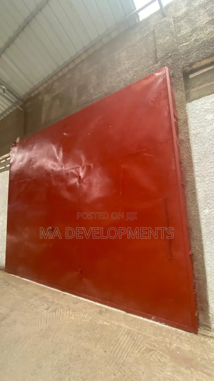 1200 Square Meter Warehouse for Rent at Circle