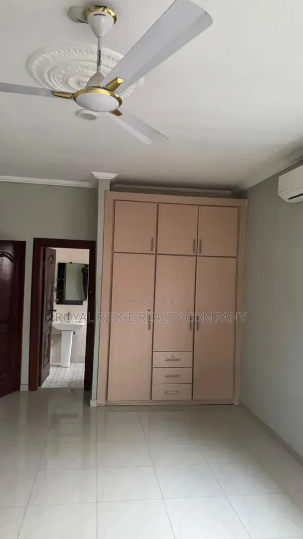 3bdrm House in Spintex Around 18, Accra Metropolitan for rent