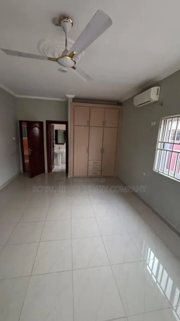 3bdrm House in Spintex Around 18, Accra Metropolitan for rent