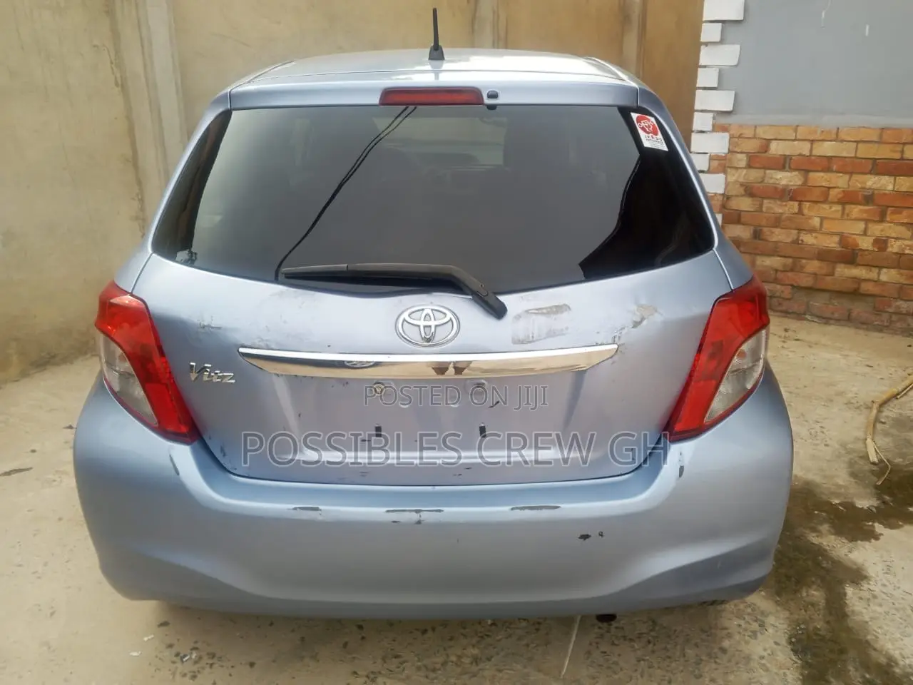 Toyota Vitz 2012