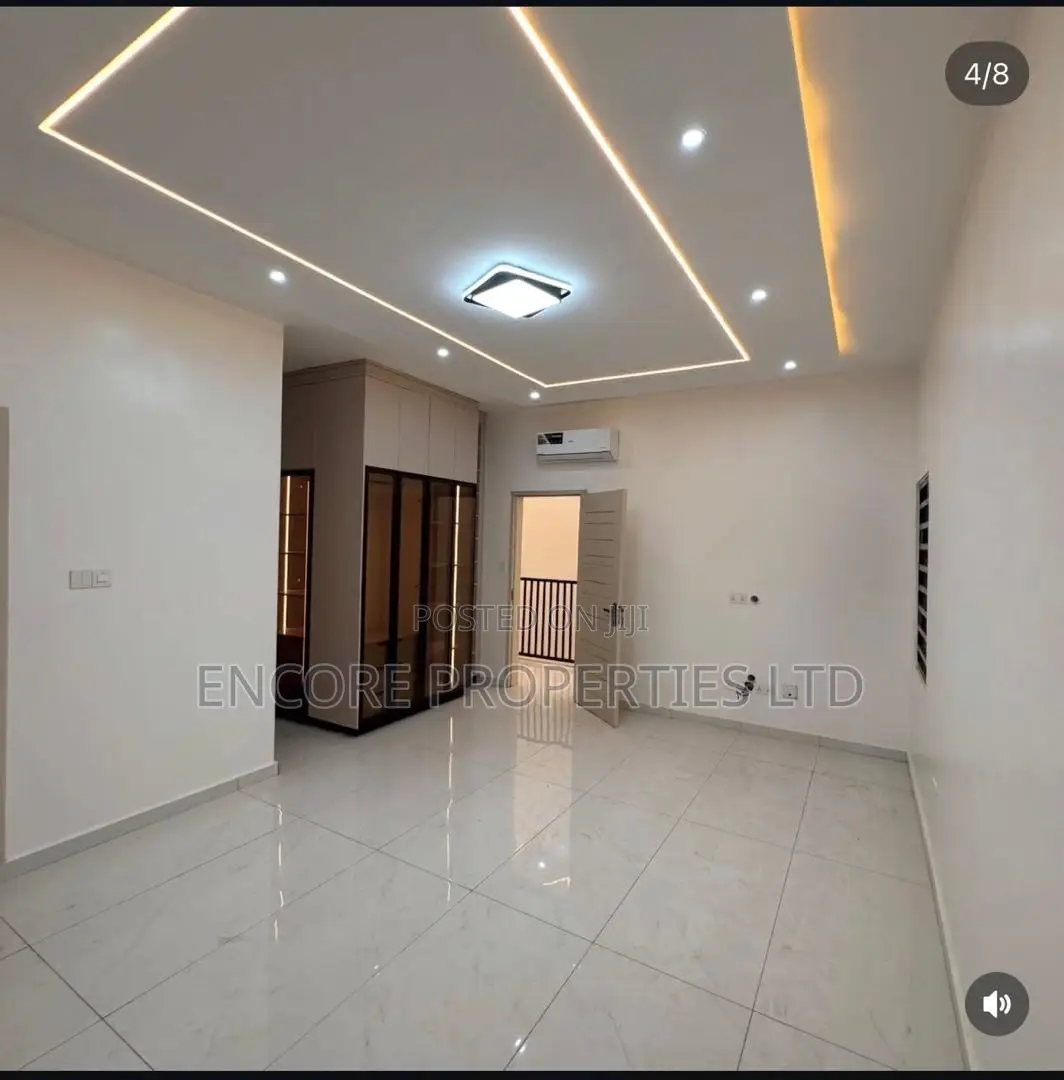 Furnished 2bdrm House in East Legon for sale