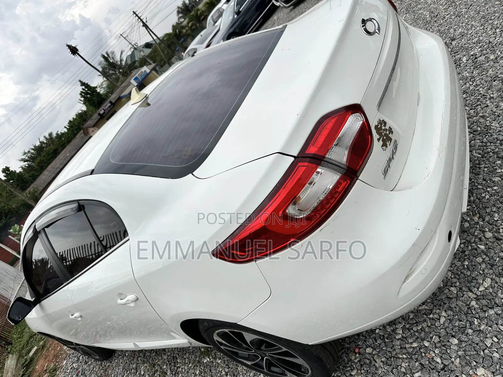 Scion iM 2015 White