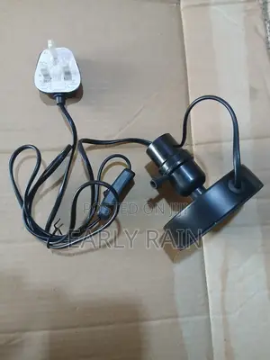 Metal Edison Light Bulb Stand, With Cord Switch Plug Bulb Base Holder