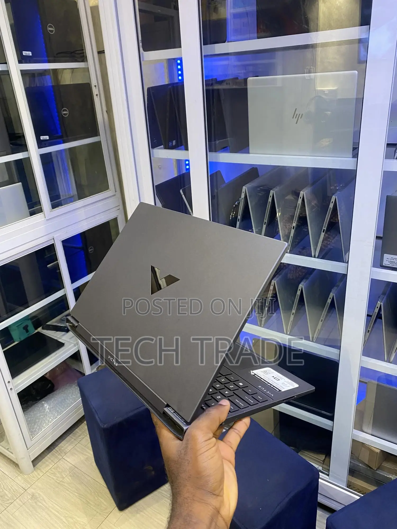 Laptop HP Victus 15 8GB AMD Ryzen 5 SSD 512GB