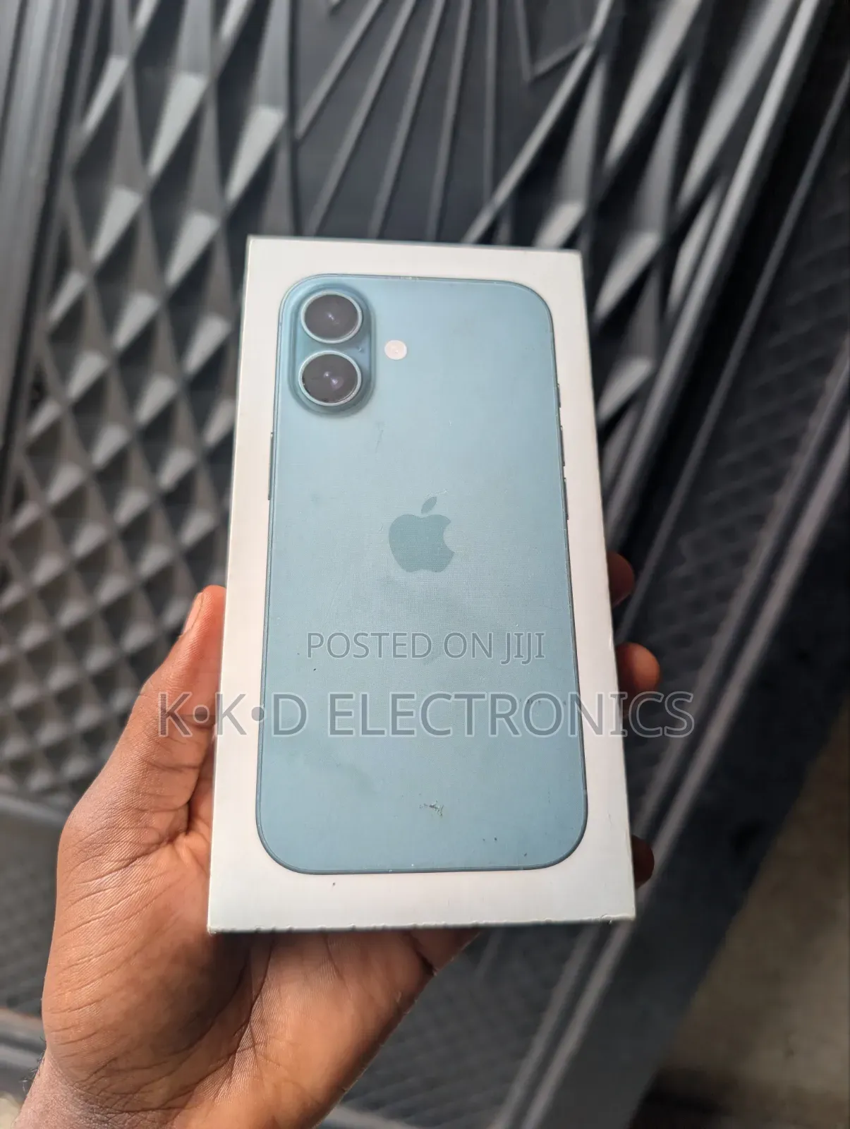 New Apple iPhone 16 128 GB