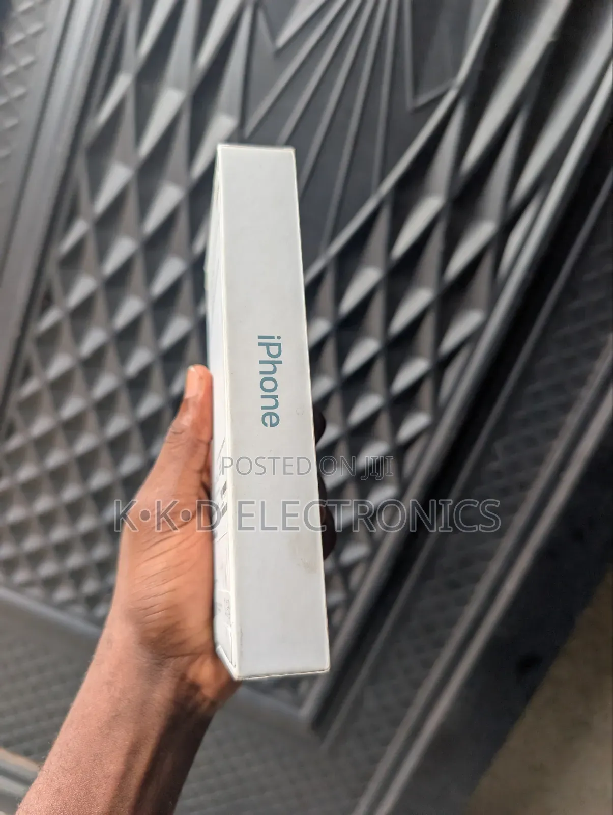 New Apple iPhone 16 128 GB