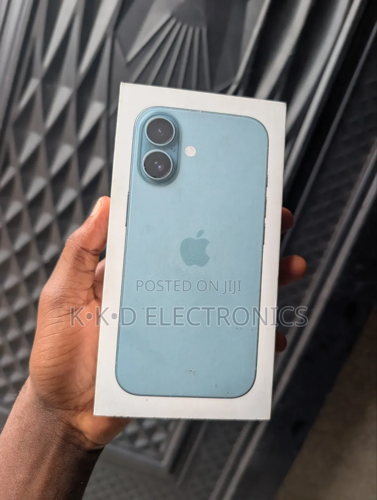 New Apple iPhone 16 128 GB