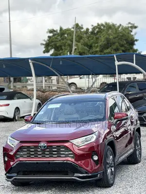 Toyota RAV4 Limited AWD 2023 Red