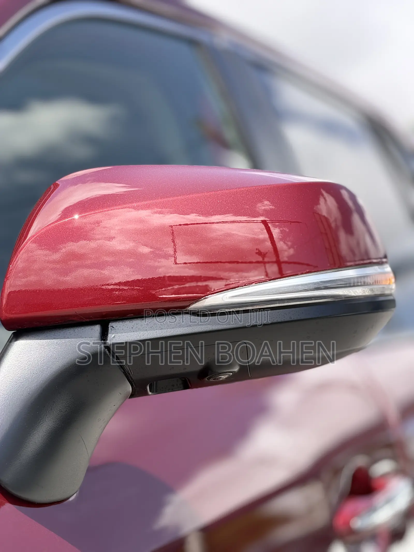 Toyota RAV4 Limited AWD 2023 Red