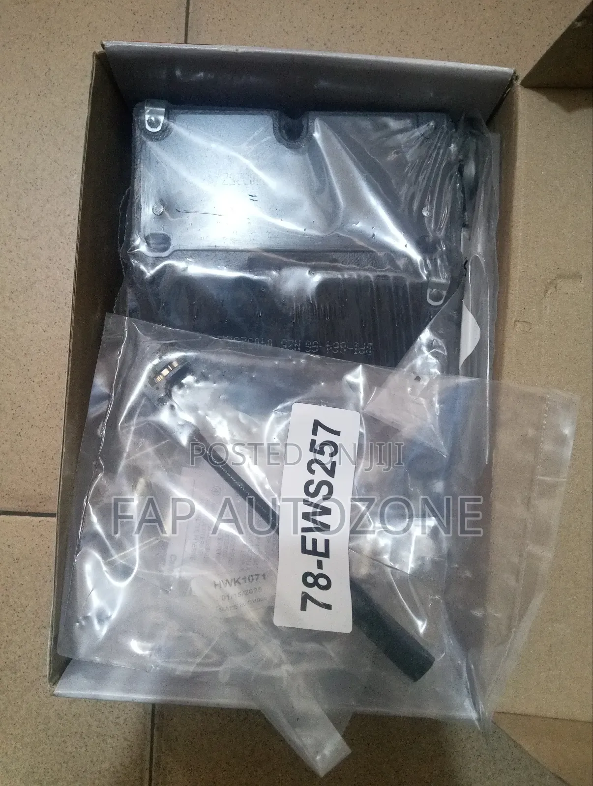 10727. Original Ceramic Cadillac Escalade Brake Pads Imported From Usa