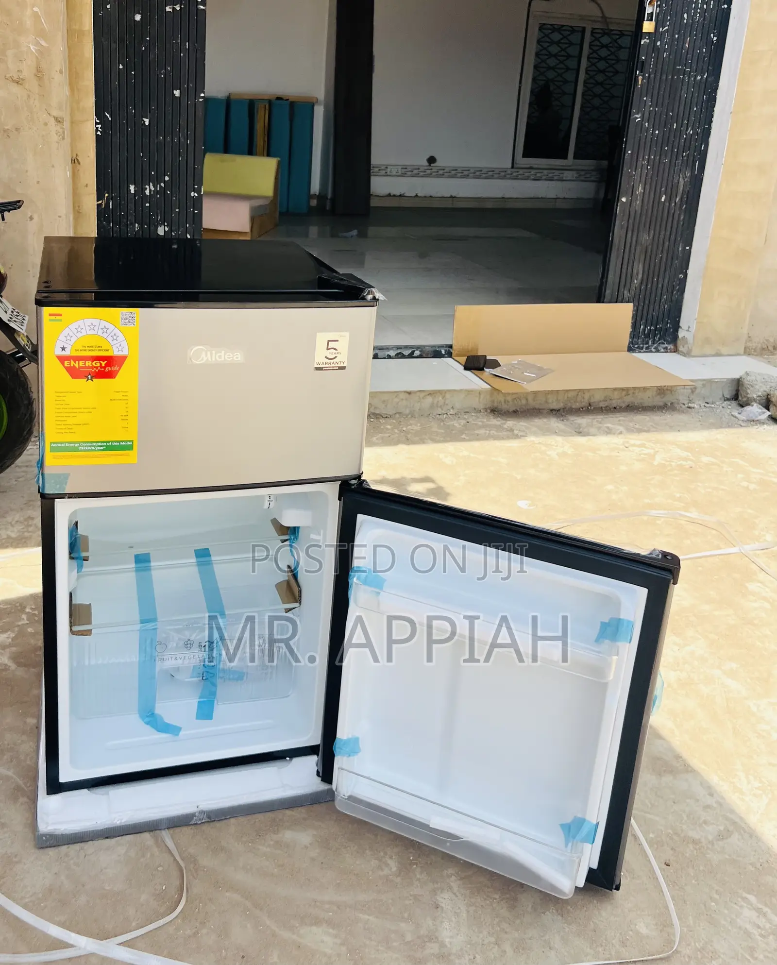 Energy Sufficient Midea 2 Door Electric Table Top Fridge(87l)
