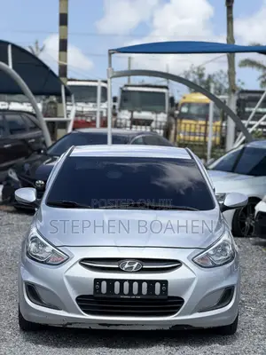 Hyundai Accent SE Sedan 2016 Silver