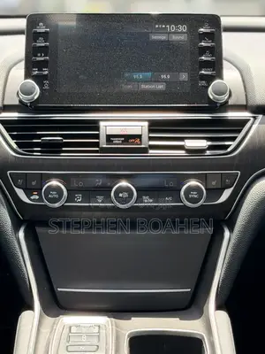Honda Accord 2019 Silver