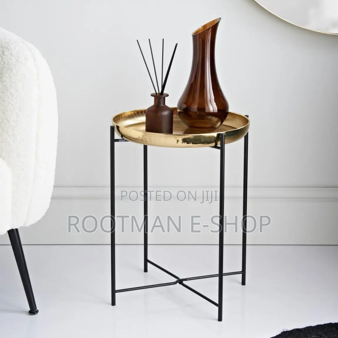 Home Collection Gold Tray Table