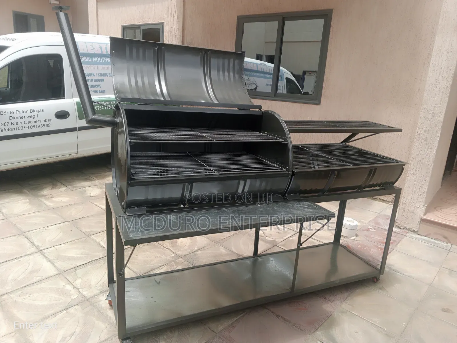 Charcoal Barbecue Grill