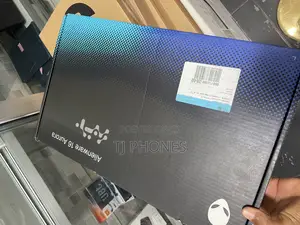 New Laptop Alienware 16 Aurora 16GB Intel Core Ultra 7 SSD 1T