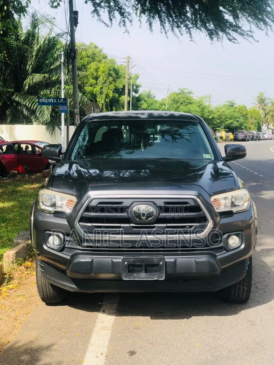 Toyota Tacoma 2018 Gray
