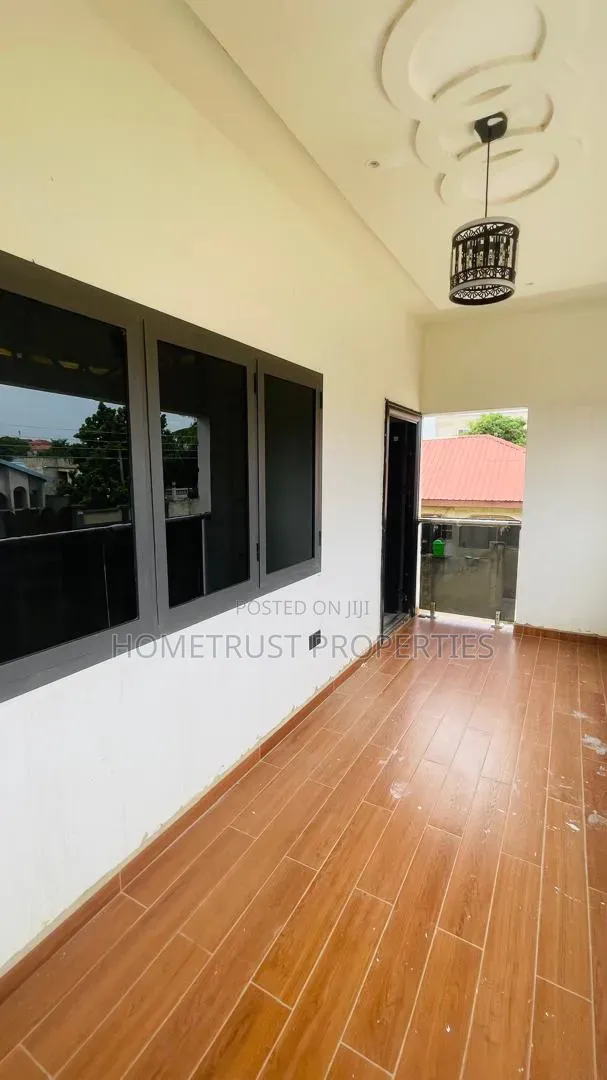 3bdrm Duplex in Amasaman 3 Junction for sale