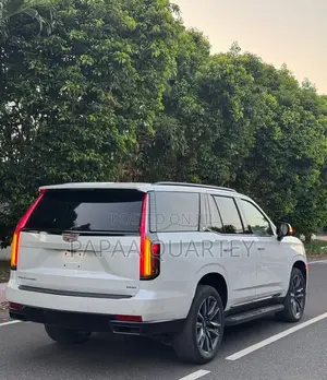 Cadillac Escalade 2021 Pearl