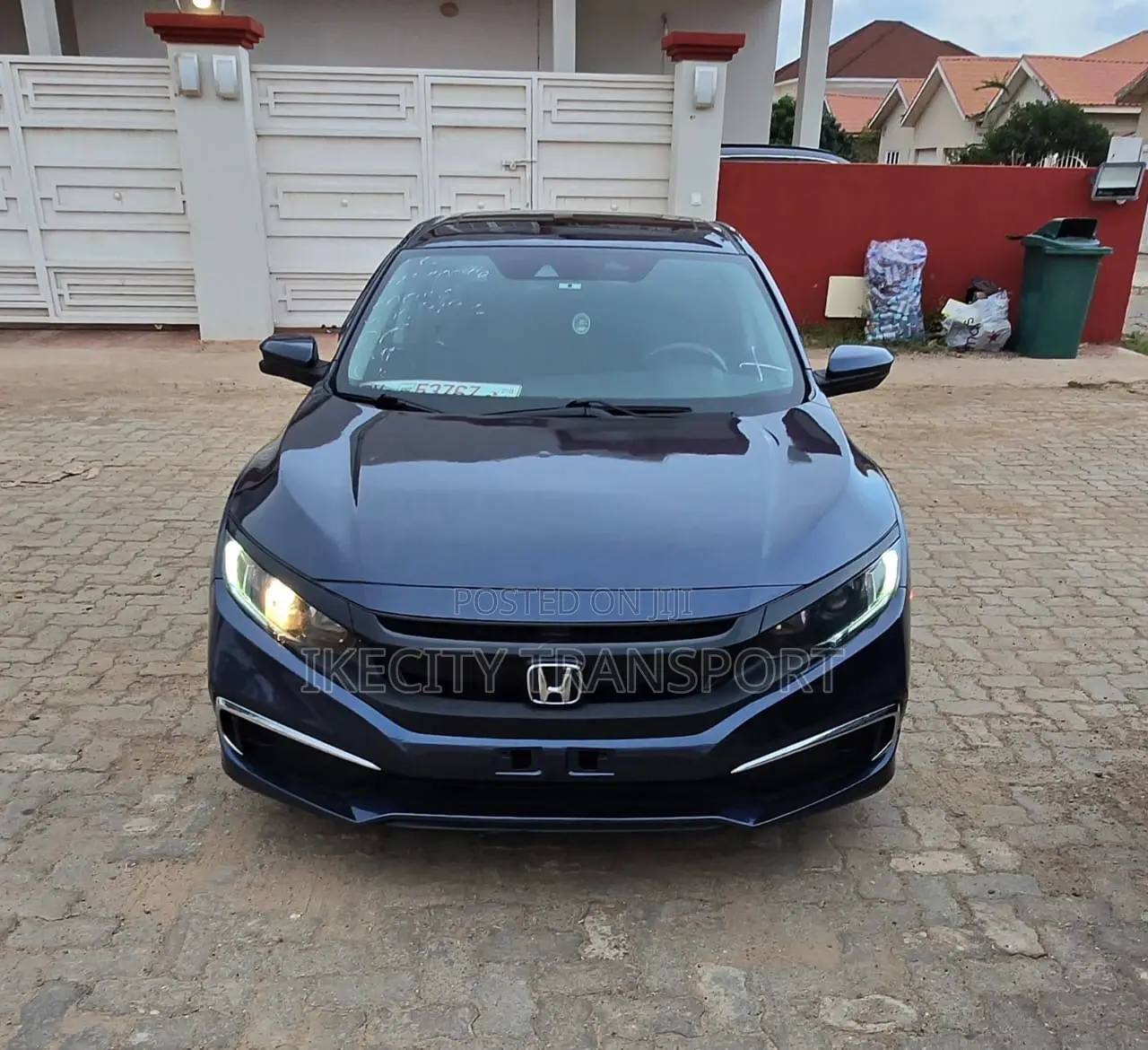Honda Civic EX Hatchback 2020 Blue