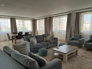 Furnished 3bdrm Apartment in Seekers Realty, Oxford Street for rent