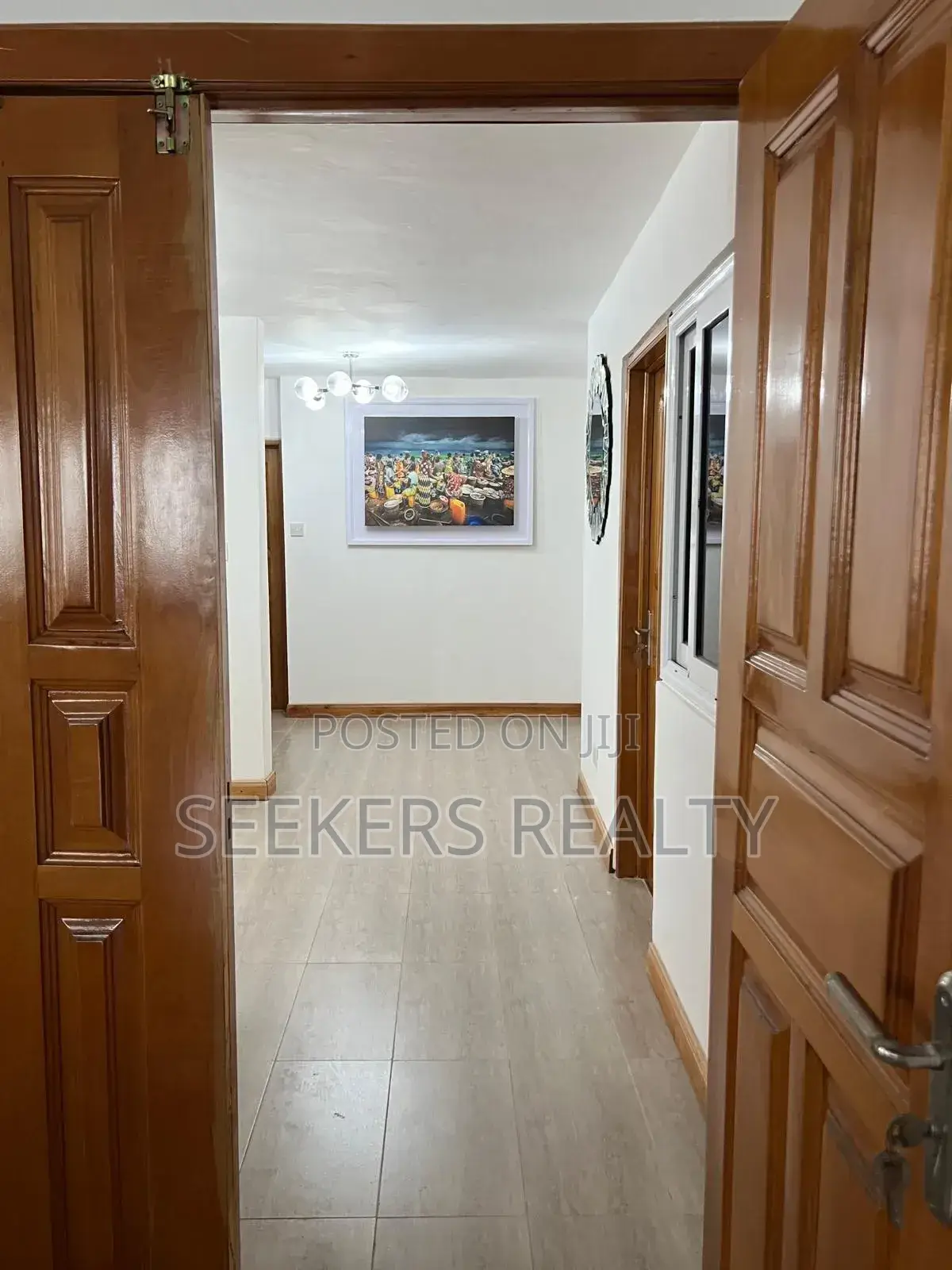 Furnished 3bdrm Apartment in Seekers Realty, Oxford Street for rent