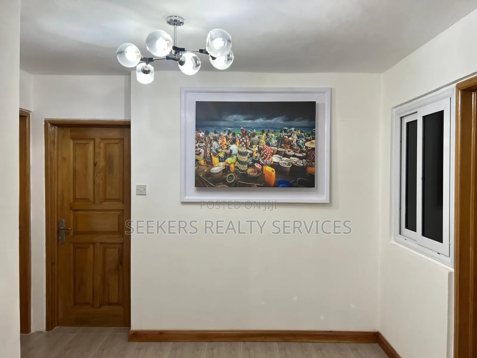 Furnished 3bdrm Apartment in Seekers Realty, Oxford Street for rent
