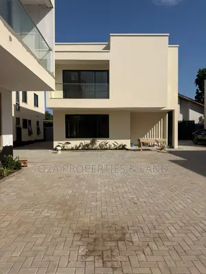 4bdrm Townhouse/Terrace in East Legon, Bawaleshie for sale