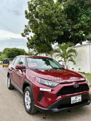 Toyota RAV4 Hybrid 2019 Red