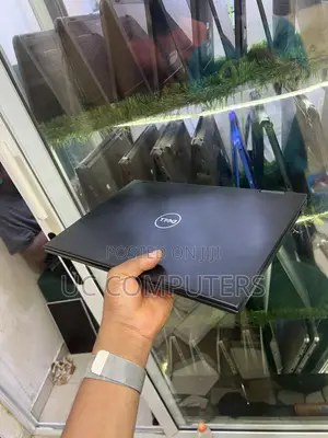 Laptop Dell Latitude 3390 8GB Intel Core i3 SSD 128GB