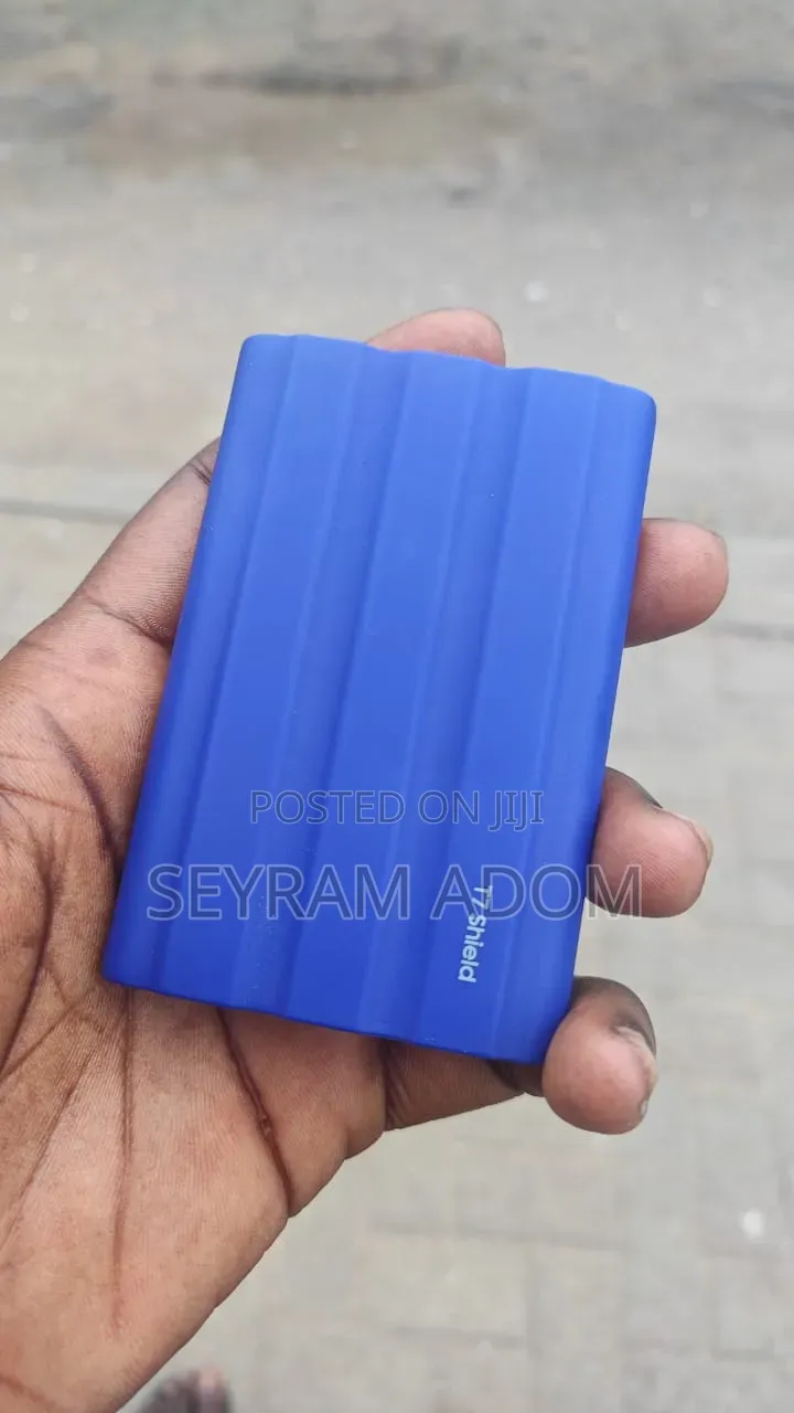 Samsung T7 Shield 1tb SSD
