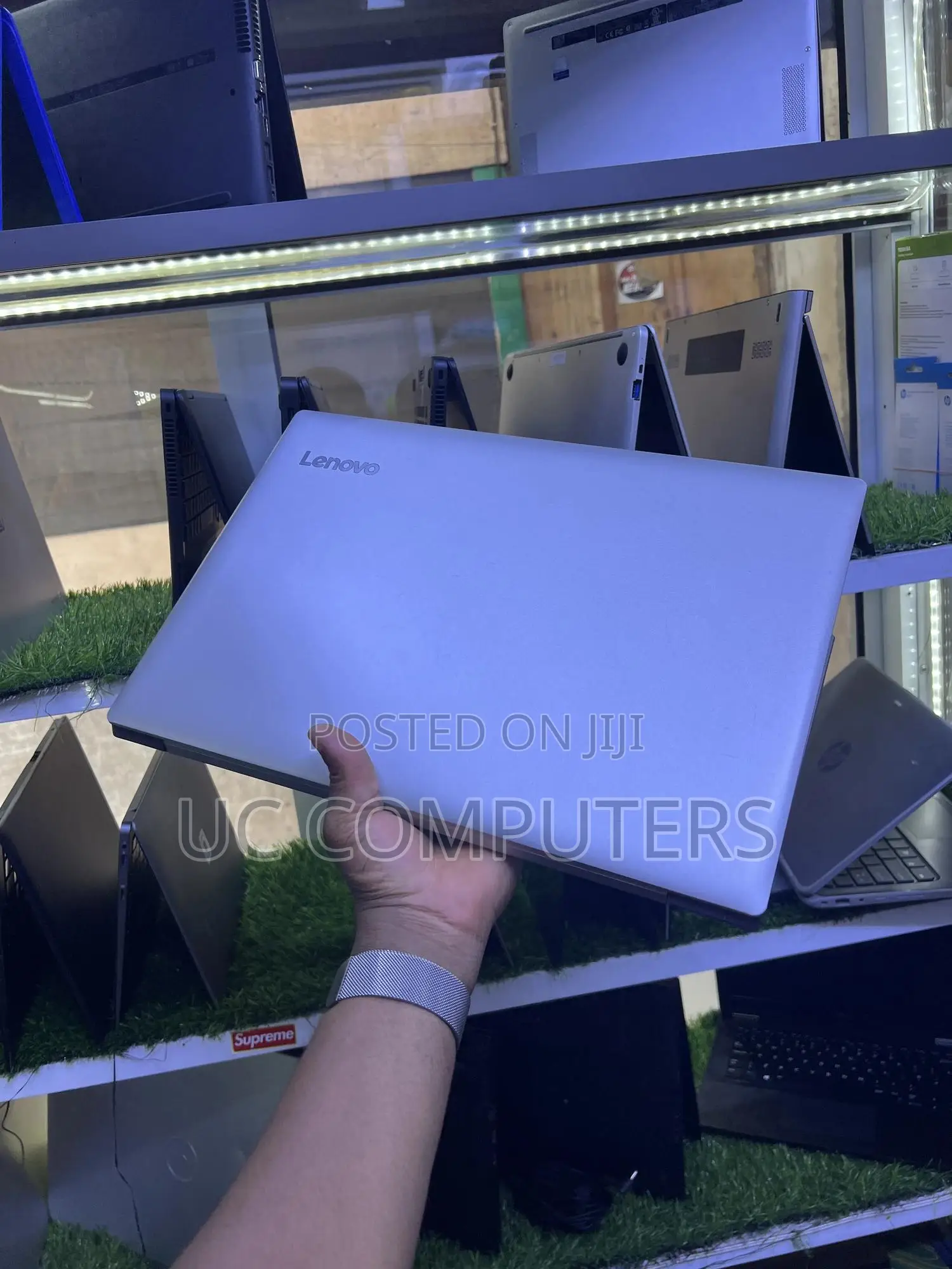 Laptop Lenovo IdeaPad 330 20GB Intel Core i5 SSD 256GB