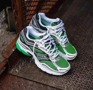 Saucony Progrid Omni 9 Sneakers Available (Location: Adum Kumasi)