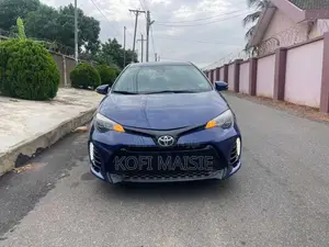 Toyota Corolla SE 4dr Sedan (1.8L 4cyl CVT) 2017 Blue
