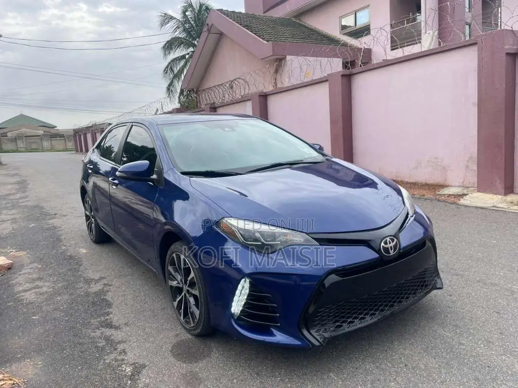Toyota Corolla SE 4dr Sedan (1.8L 4cyl CVT) 2017 Blue