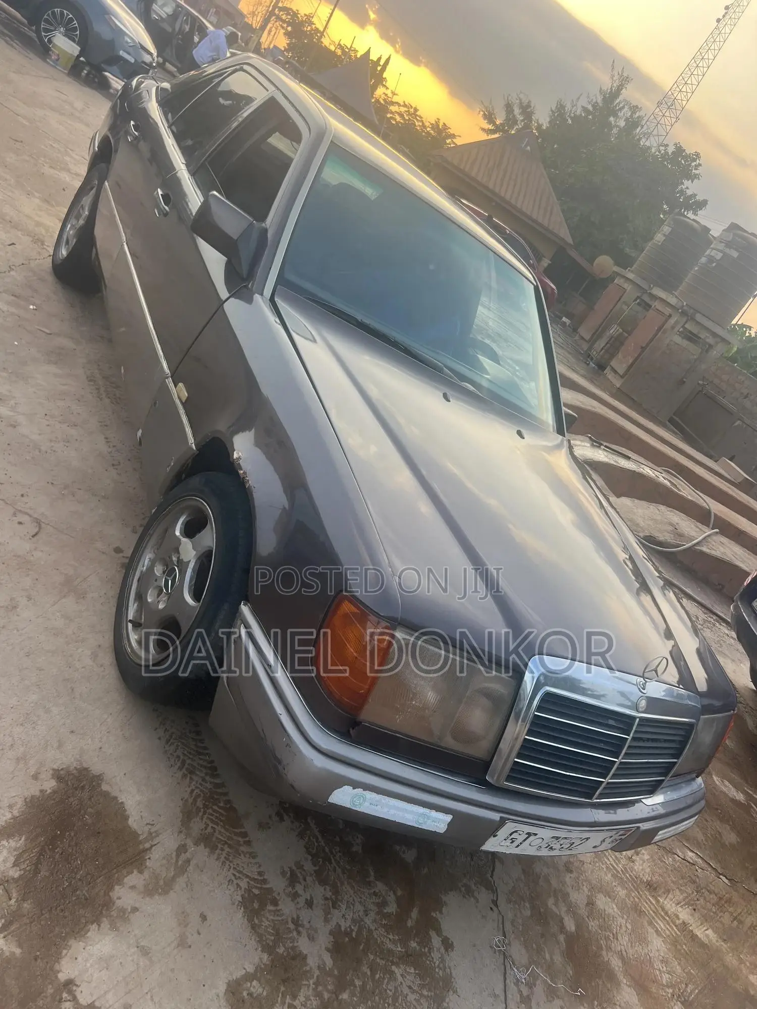 Mercedes-Benz 200 Diesel 1995 Gray
