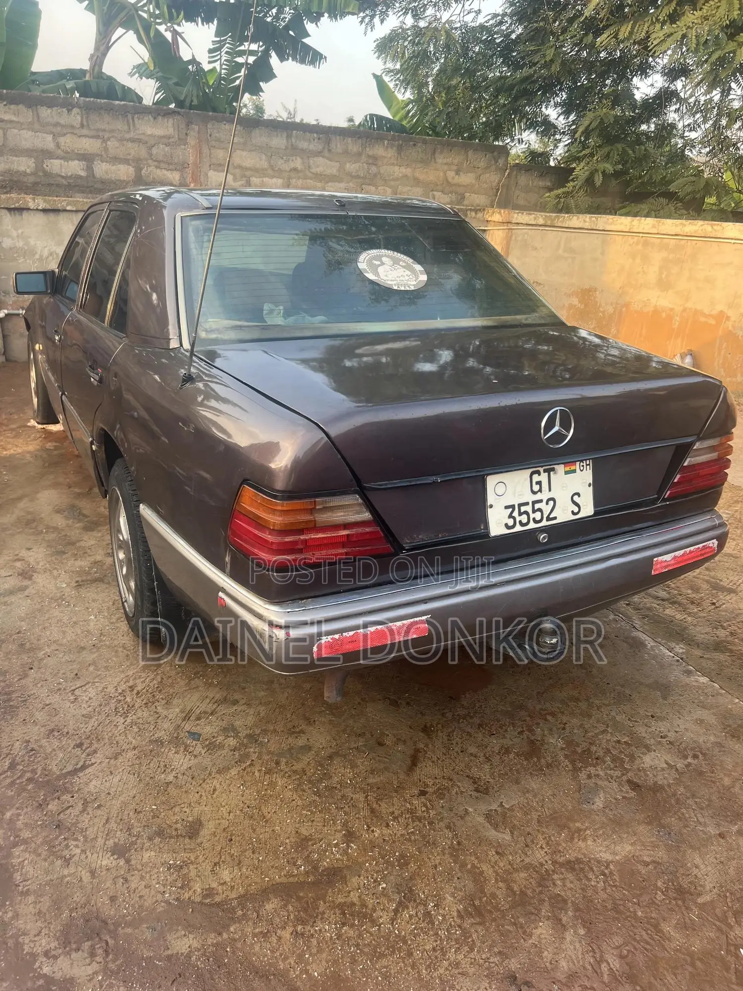 Mercedes-Benz 200 Diesel 1995 Gray